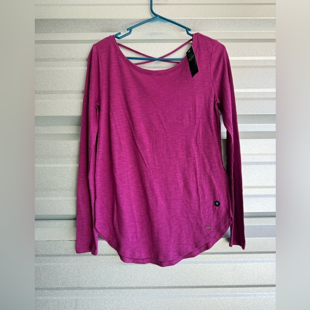 Women’s Hollister Co. Criss-Cross Back Must Have Long Sleeve Top Size XS NWT